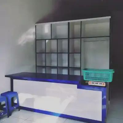 Meja Dan Lemari